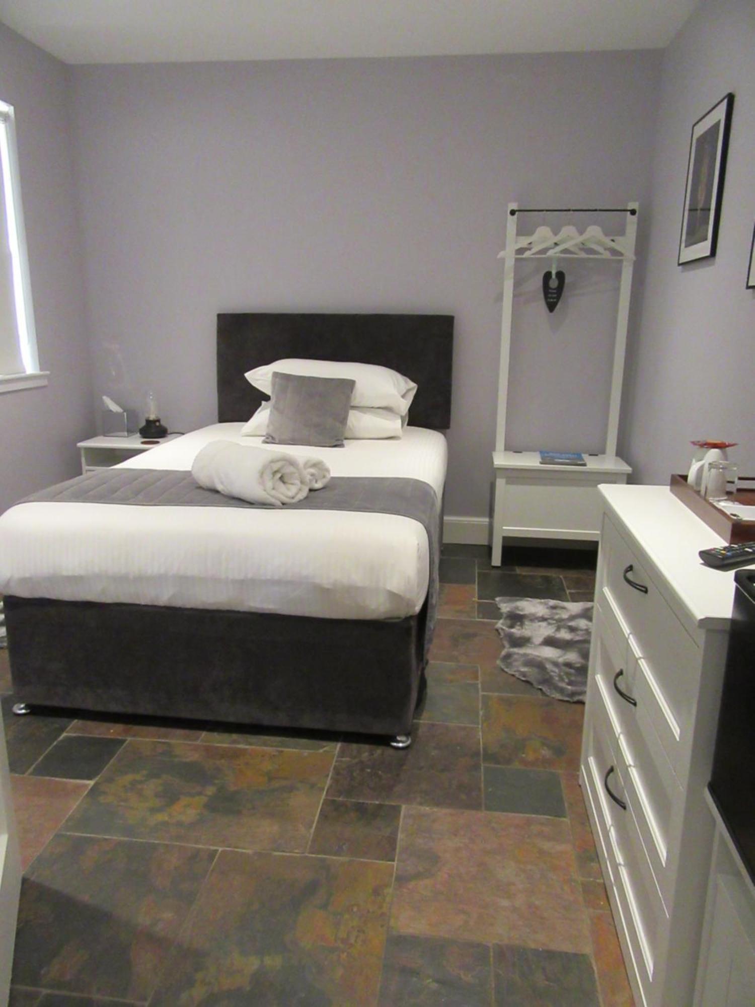 Bed and Breakfast Taigh Duitseach Portree Exterior foto